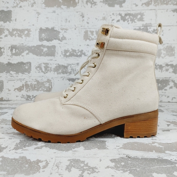 New New Michael Kors Light Cream Combat Textile Ankle Boots W381 - Picture 1 of 11